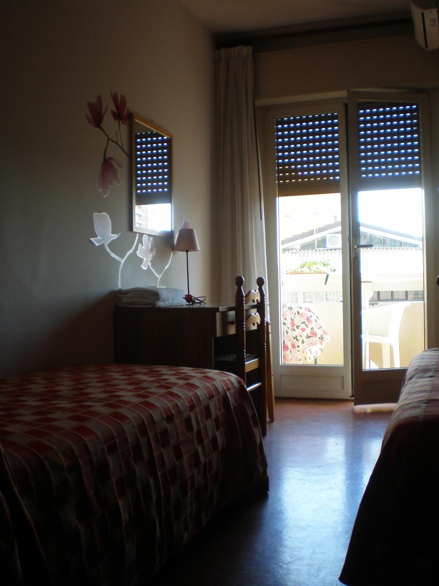 Hotel Rosapineta - Adults Only Lignano Sabbiadoro Exterior photo