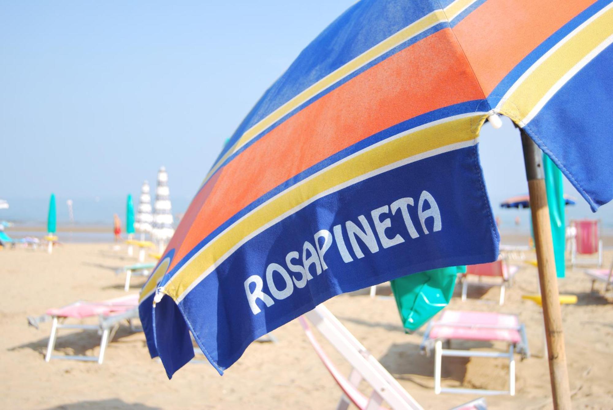 Hotel Rosapineta - Adults Only Lignano Sabbiadoro Exterior photo